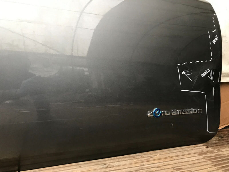 NISSAN LEAF MK2 2017-2022 FRONT DOOR SHELL PANEL RIGHT DRIVER SIDE