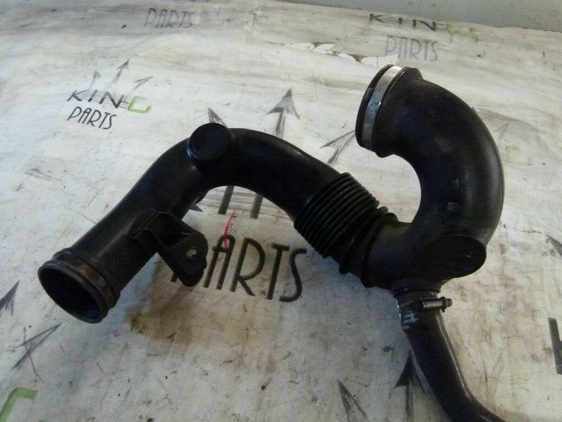 JAGUAR XJ X351 2010-2019 3.0 DIESEL GENUINE AIR INTAKE HOSE PIPE 9X23-9690-AE
