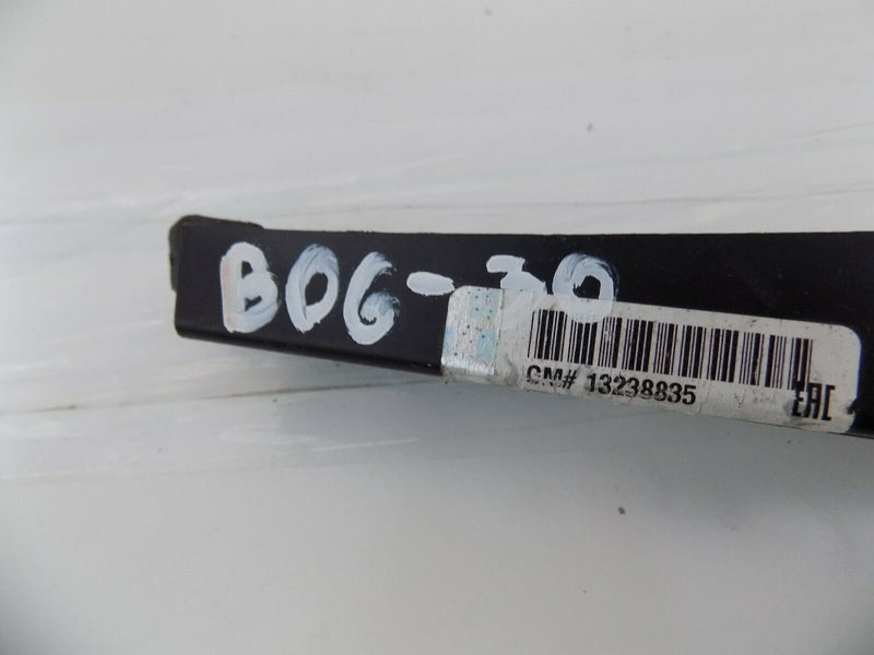 VAUXHALL INSIGNIA 2009-2017 REAR BUMPER LEFT SIDE BRACKET GUIDE 13238835 /B06-30