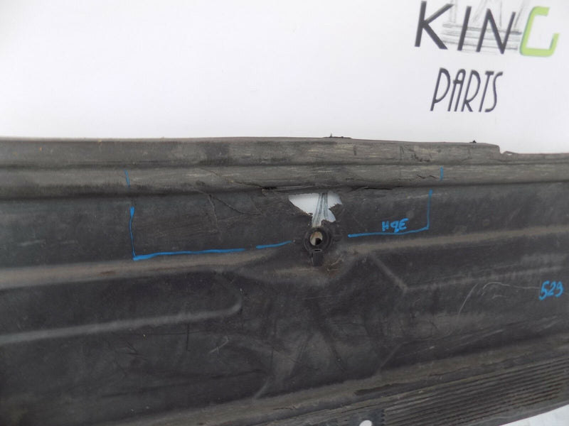 MB W204 C220 ESTATE UNDER TRAY SPLASH PROTECTION PANEL RIGHT A2046101408