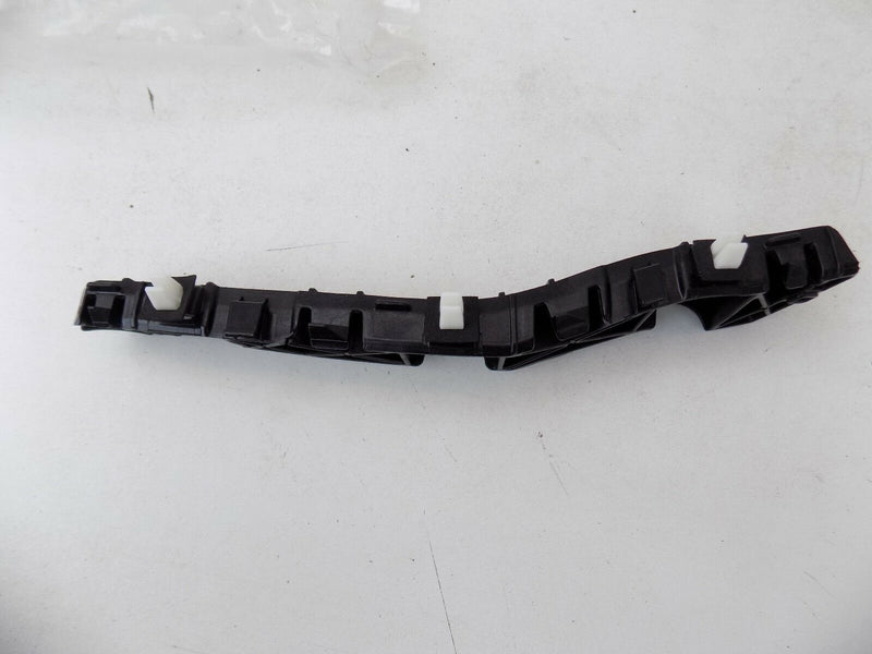 KIA PICANTO 2017-18 REAR RIGHT BUMPER BRACKET SUPPORT 86614 G6000 (S31-25)