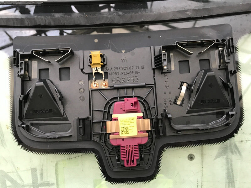 MERCEDES GLC X253 FRONT WINDSCREEN WINDOW GLASS GENUINE & SENSOR A2536709000