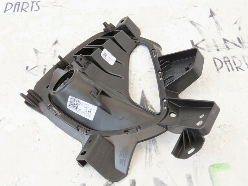 HYUNDAI i30 ESTATE TOURER 2018 FRONT BUMPER LEFT FOG LIGHT GRILL 86563-G4040