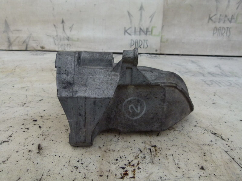 MERCEDES C W204 2007-2011 LEFT SIDE ENGINE BRACKET GENUINE A6512230004