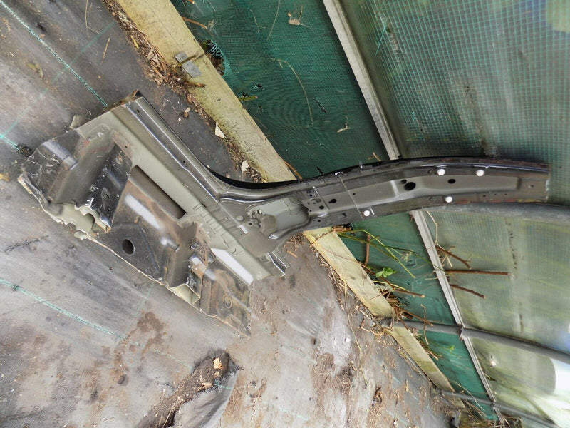 BMW F11 5 SERIES 2010-17 RIGHT SIDE OUTER BODY PANEL- B PILLAR FRAME