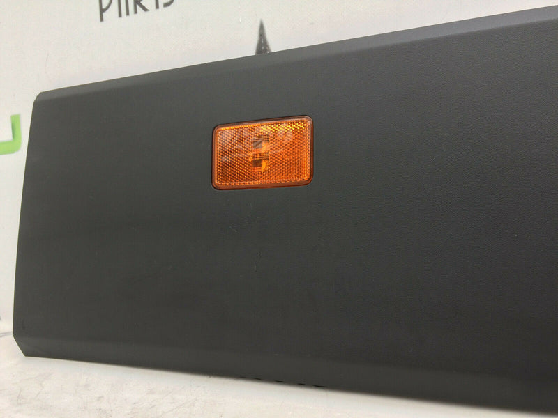VW CRAFTER 7C 2018 DOOR TRIM MOULDING RIGHT SIDE PROTECTIVE PANEL 7C0854940