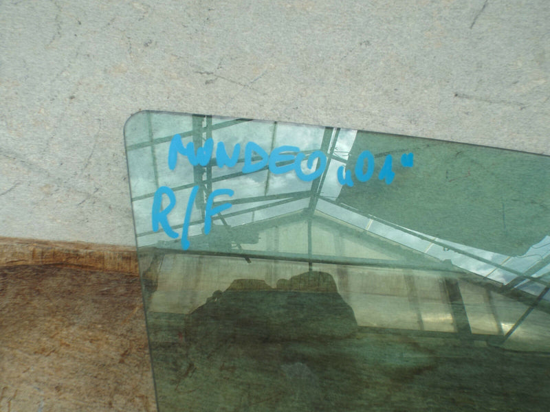 FORD MONDEO 2001-2007 FRONT DOOR WINDOW GLASS RIGHT DRIVER SIDE O/S