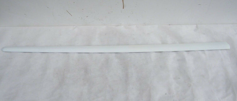 VW GOLF 2006-2009 Front Door-Body Side Molding Right 1K3853516AGRU (VW09)