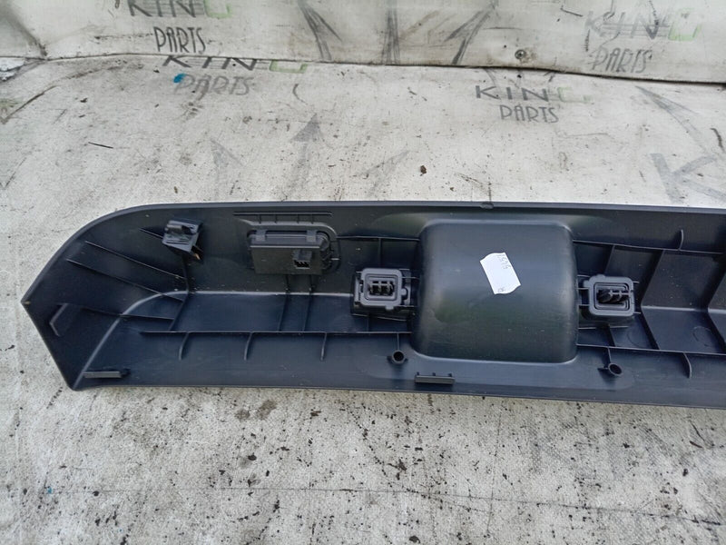 MERCEDES GLC X253 2016-21 BOOT TRUNK  REAR TAILGATE TRIM LOCK COVER A2537400172