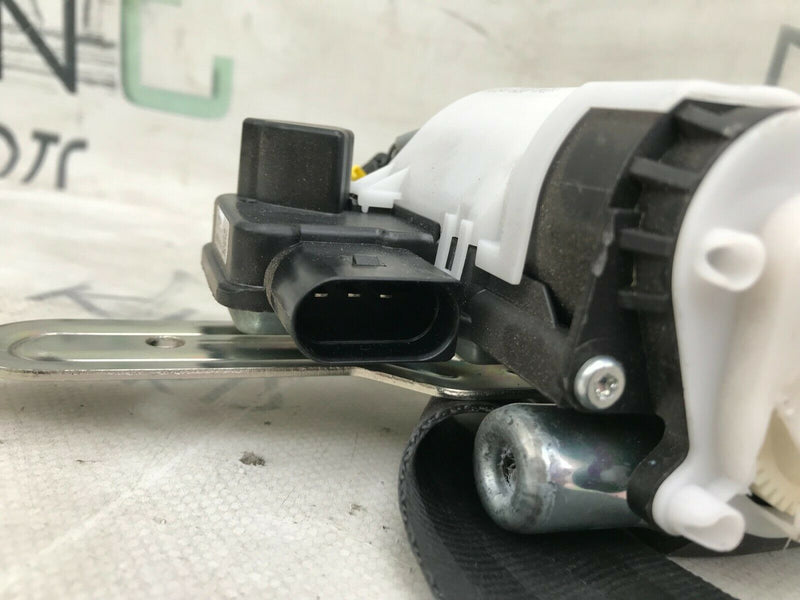 VW GOLF MK7 2013-2019 FRONT SEAT BELT RIGHT DRIVER SIDE SEATBELT O/S