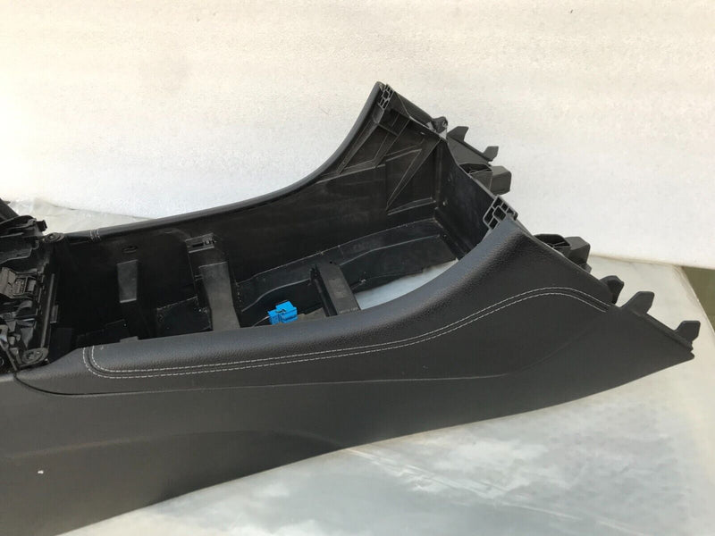 MERCEDES GLC X253 2016-23 CENTRE CONSOLE ARMREST STORAGE BOX PANEL & KEYLESS