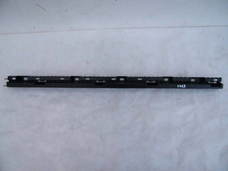 VOLVO XC90 2016-17 Exterior-Front Bracket Right O/SR 31395856 (V023)