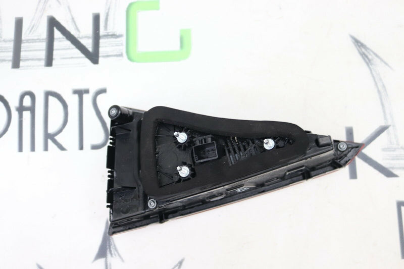 SKODA KODIAQ 2017-ON BOOT LID TAILGATE LEFT SIDE LED LIGHT LAMP REAR