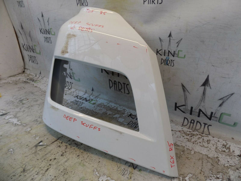 MAN TGX EURO 6 2020+RIGHT BUMPER CORNER HEADLIGHT SURROUND WHITE 81416106750