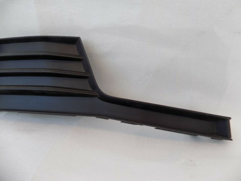 AUDI A3 8V 2017-ON RIGHT SIDE FRONT FOG LIGHT COVER TRIM 8V3807682M /S47-22