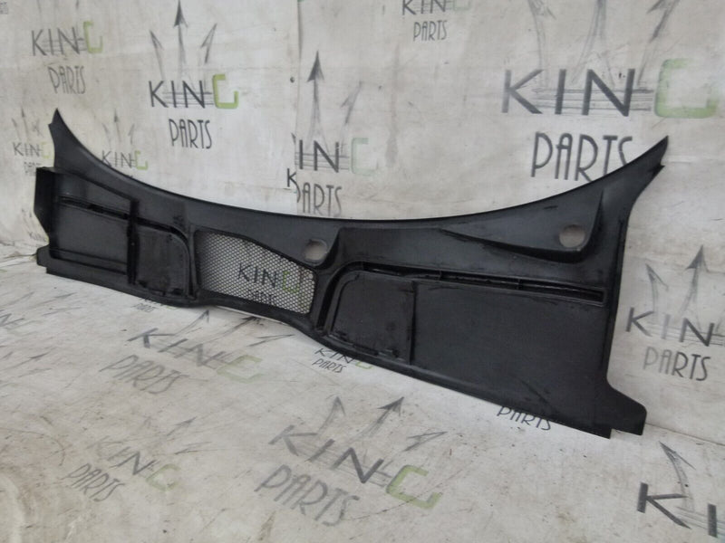 AUDI A4 B9 8W 2016-18 WINDSCREEN SCUTTLE PANEL GENUINE 8W2819403