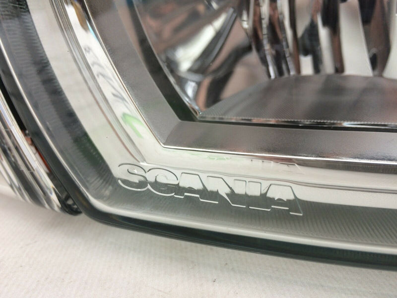 SCANIA P R 6 SERIES 2011-2016 GENUINE HEADLIGHT LIGHT LAMP RIGHT SIDE 2241847