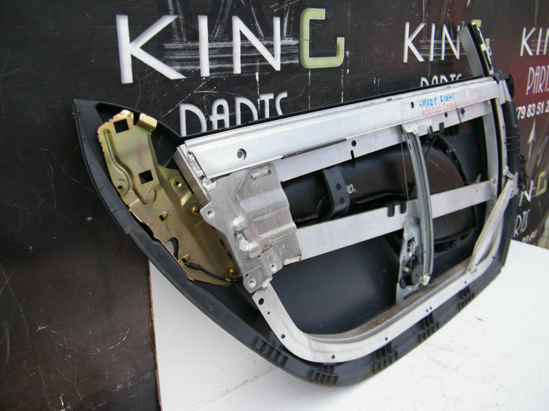 SMART FORTWO 450 2002-2006 RIGHT DOOR CARD PANEL HINGE & WINDOW WINDER REGULATOR