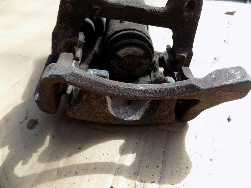 SEAT ALHAMBRA 2010-2015 REAR LEFT ELECTRIC BRAKE CALIPER 32332267K