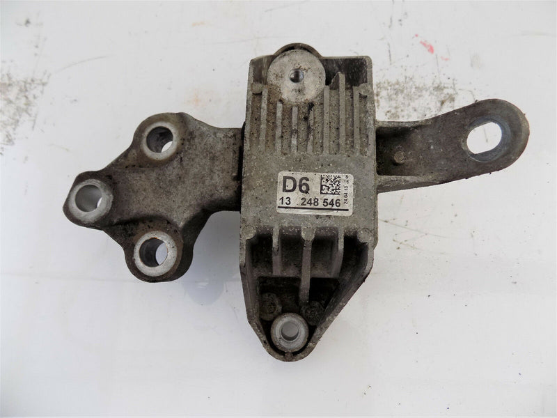 VAUXHALL ASTRA J MK6  2009-2014 MOUNT HOLDER BRACKET MOUNTING ENGINE LEFT SIDE