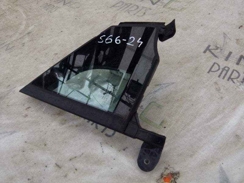 VOLKSWAGEN ID.3 2019-ON FRONT RIGHT WINDOW TRIANGLE GENUINE 43R01390