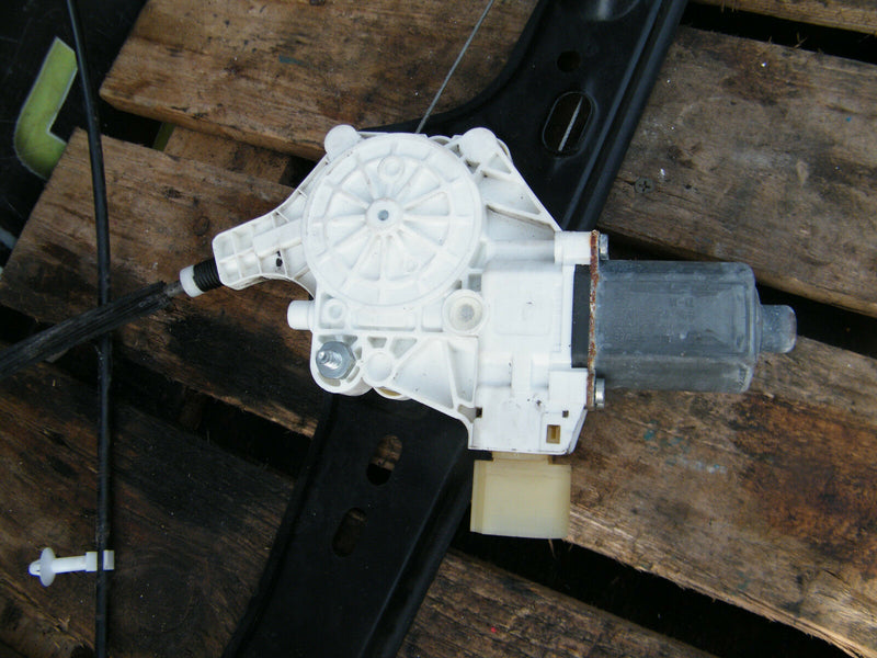 BMW 3 E90 E91 05-11 WINDOW WINDER MECHANISM REGULATOR MOTOR Front Door Right Sid