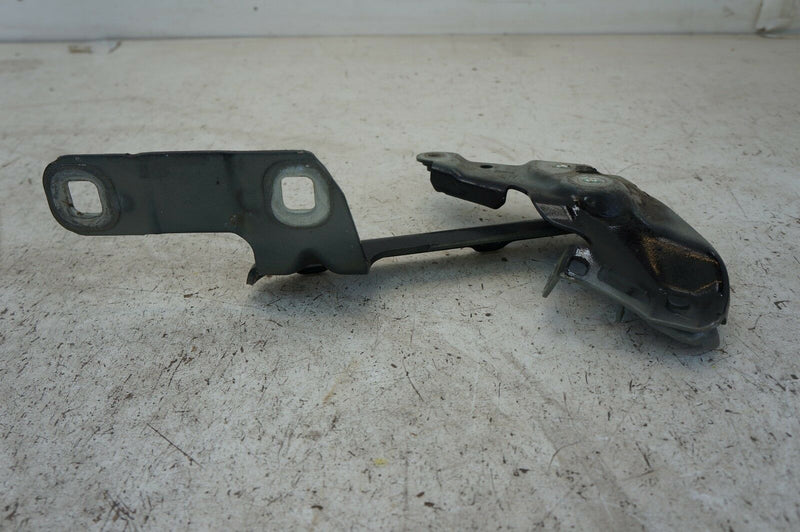 VAUXHALL MERIVA 2010-2017 BONNET HINGE LEFT 13269758 (S30-01)