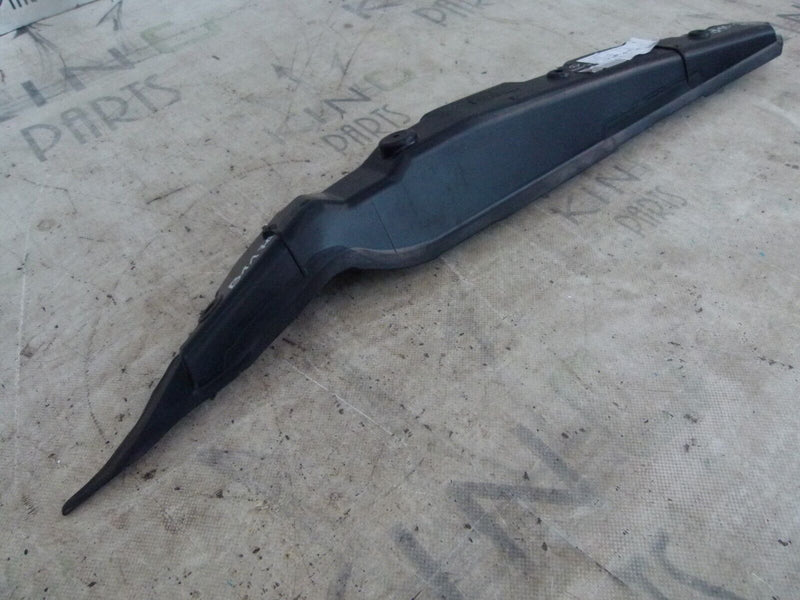 MERCEDES A W176 2012-15 FRONT RIGHT WING GAP COVER GENUINE A1768890000