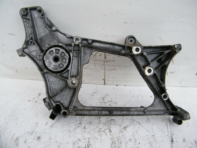 MERCEDES W212 10-15 FRONT COVER HOLDER & TENNSIONER PULLEY OM651 CDI 6512011109
