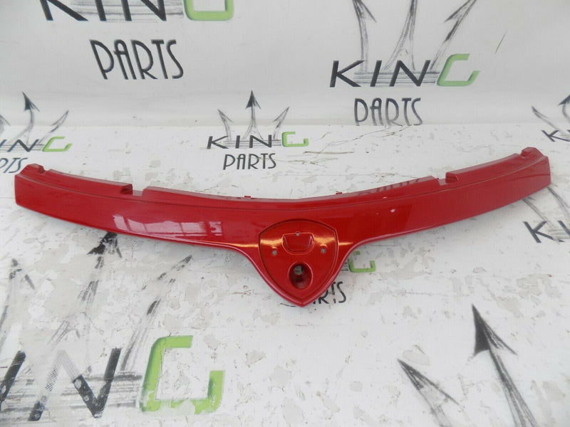 LANCIA YPSILON (846) 2018-ON FACELIFT FRONT BUMPER GRILL TRIM IN RED 735618646