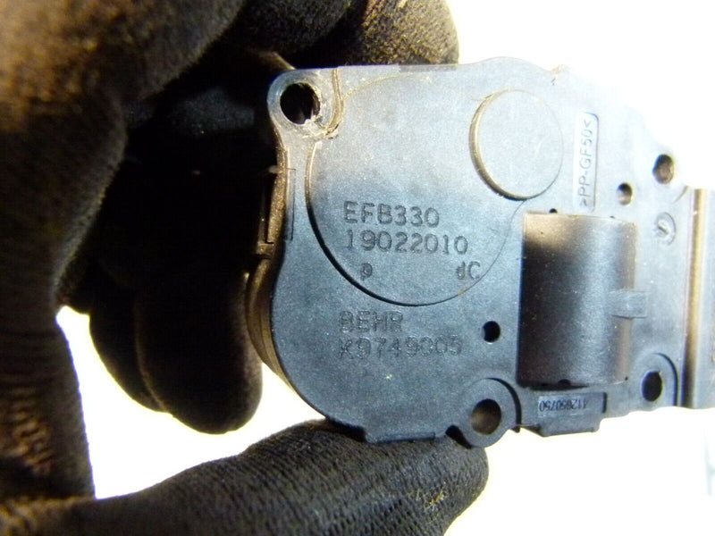 MERCEDES-BENZ W204 HEATER BLOWER AIR VENT ACTUATOR GENUINE 41047552