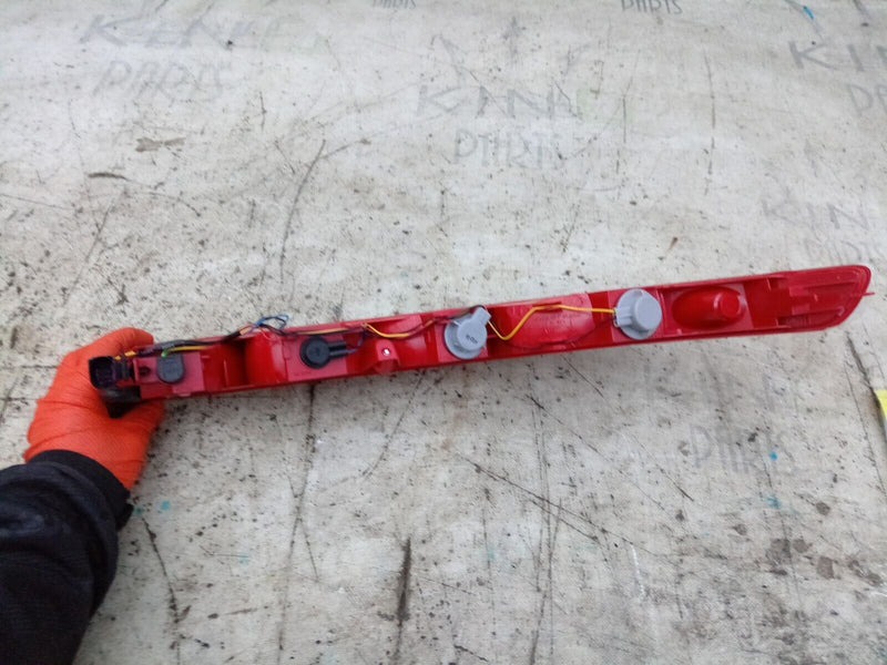 AUDI Q7 4L REAR BUMPER TAIL LIGHT LEFT PASSENGER SIDE REAR LIGHT LAMP