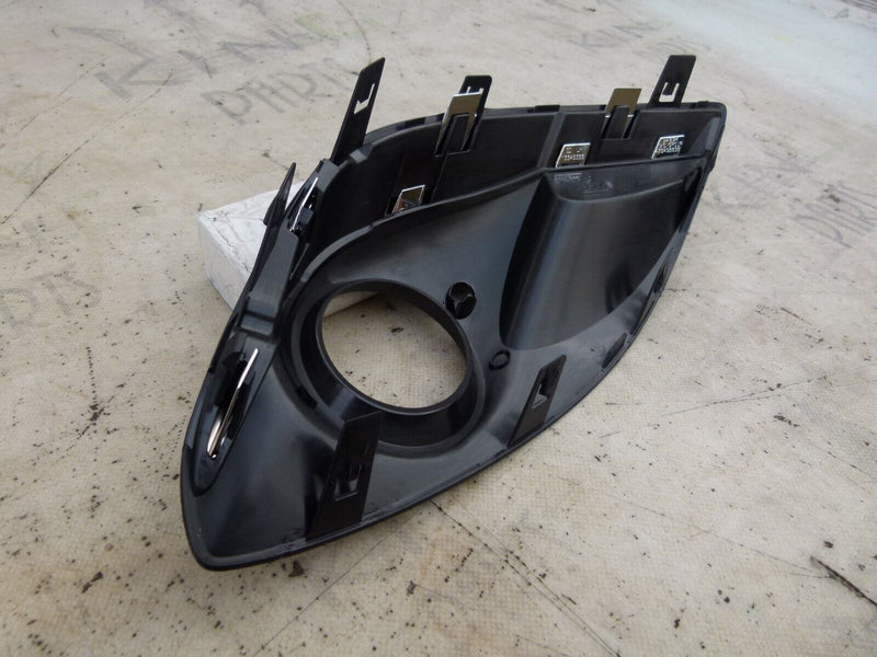 VAUXHALL CORSA D 2011-14 LEFT FOG LIGHT SURROUND TRIM GENUINE 13344798 S102-10