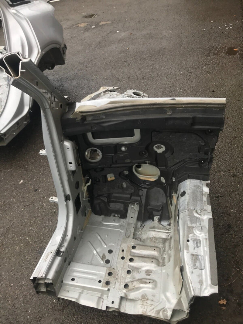 MERCEDES GLC X253 16-22 LEFT SIDE FRONT END BODY QUARTER PANEL PILLAR A CHASSIS