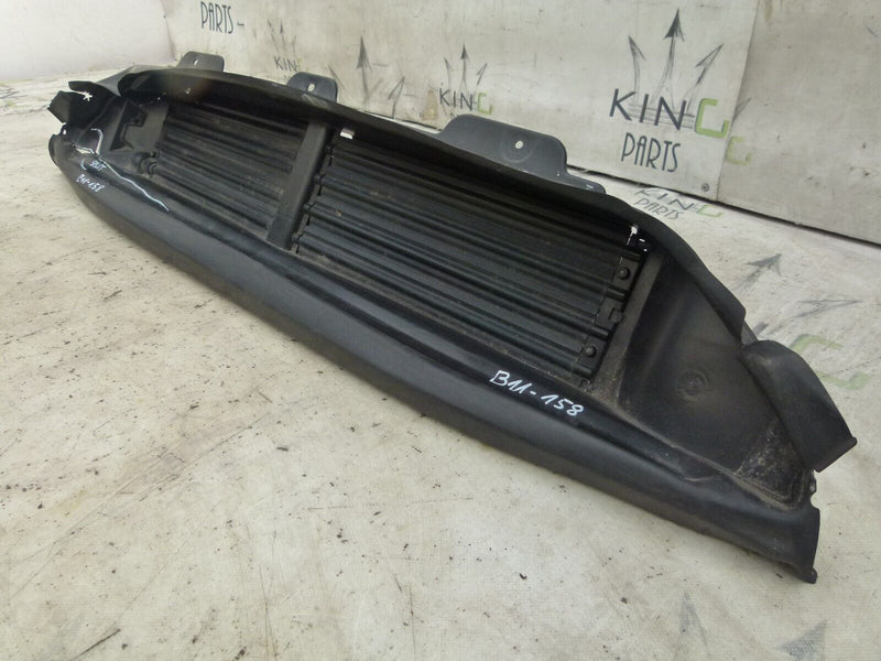 VOLVO XC90 MK2 2015-19 LOWER RADIATOR AIR GUIDE TRIM GENUINE 31353797
