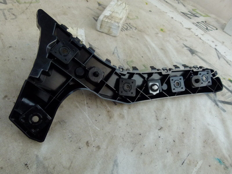 FORD MONDEO MK4 ESTATE 2014-18 REAR BUMPER RIGHT BRACKET DS7317A881