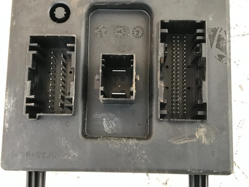 RANGE ROVER EVOQUE L551 PHEV 1.5 PETROL CONTROL MODULE BODY FUSE BOX UNIT