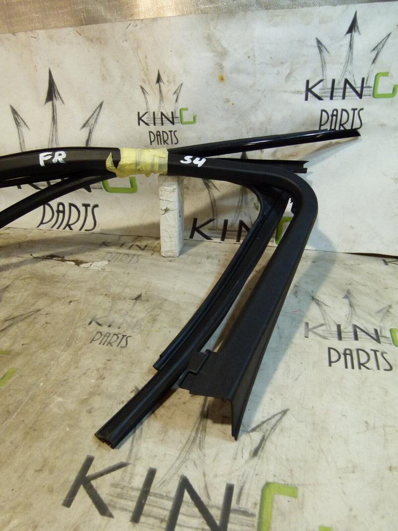 AUDI A4 S4 8W B9 2016-ON FRONT RIGHT DOOR FRAME SEAL TRIM SET 8W0867610