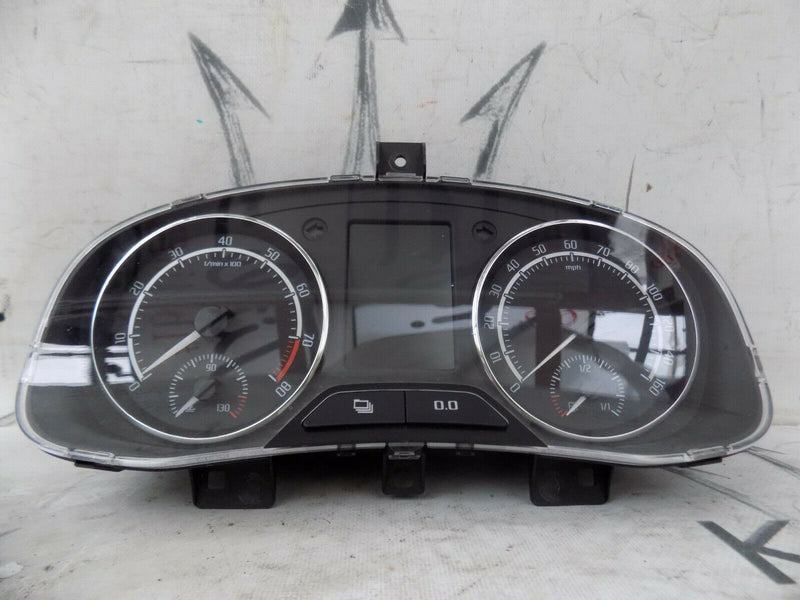 SKODA FABIA VRS 5J 1.4l PETROL SPEEDOMETER INSTRUMENT CLUSTER 5J0920941F