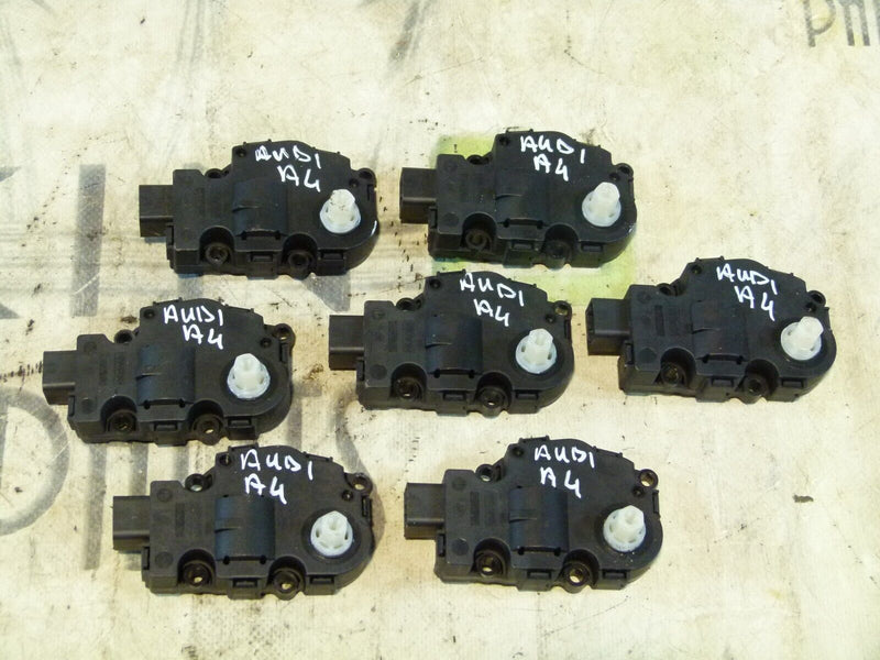 AUDI A4 HEATER BLOWER AIR VENT ACTUATOR GENUINE K9749006