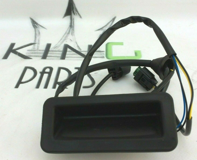 RANGE ROVER SPORT L320 2010-13 BOOTLID HANDLE RELEASE SWITCH TAILGATE YUZ500020