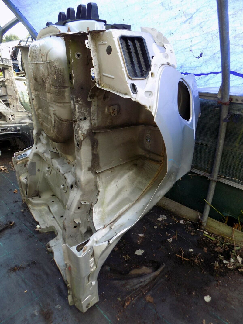 FORD FOCUS MK3 C346 2011-2017 QUARTER END CUT REAR RIGHT SIDE