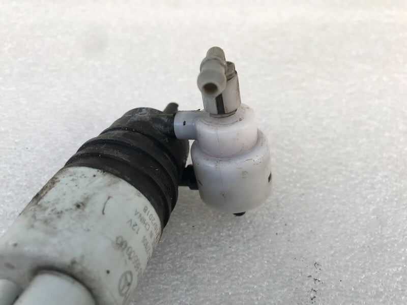 MERCEDES GLC X253 2016-23 WINDOW CLEANING WASHER WATER PUMP A2058660000