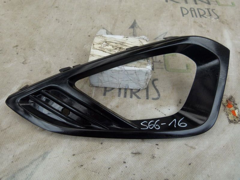FORD FIESTA 2017-22 FRONT LEFT FOG LIGHT GTILLE TIRM GENUINE H1BB15B217A