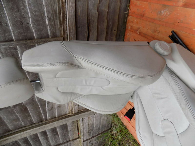 RANGE ROVER EVOQUE GENUINE FRONT SEAT LEATHER LEFT PASSENGER SIDE