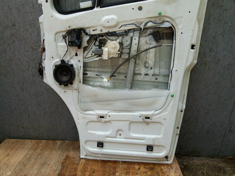 MERCEDES SPRINTER W906 06-17 RIGHT SIDE FRONT DOOR PANEL & LOCK & WINDOW