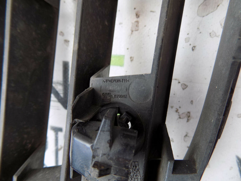 VAUXHALL CORSA D 2007-10 FRONT BUMPER LOWER GRILL GRILLE GENUINE 13179942