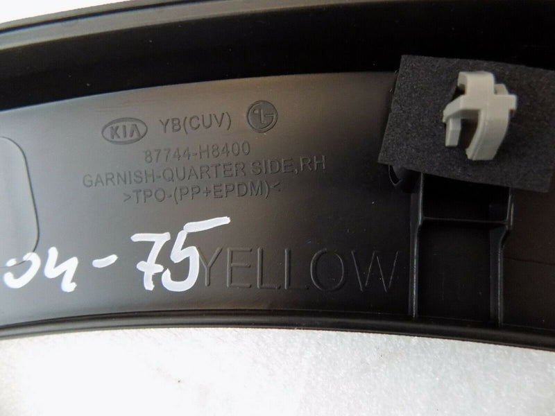 KIA STONIC 2017-ON REAR RIGHT WHEEL ARCH TRIM COVER WING 87744-H8400 /B04-75