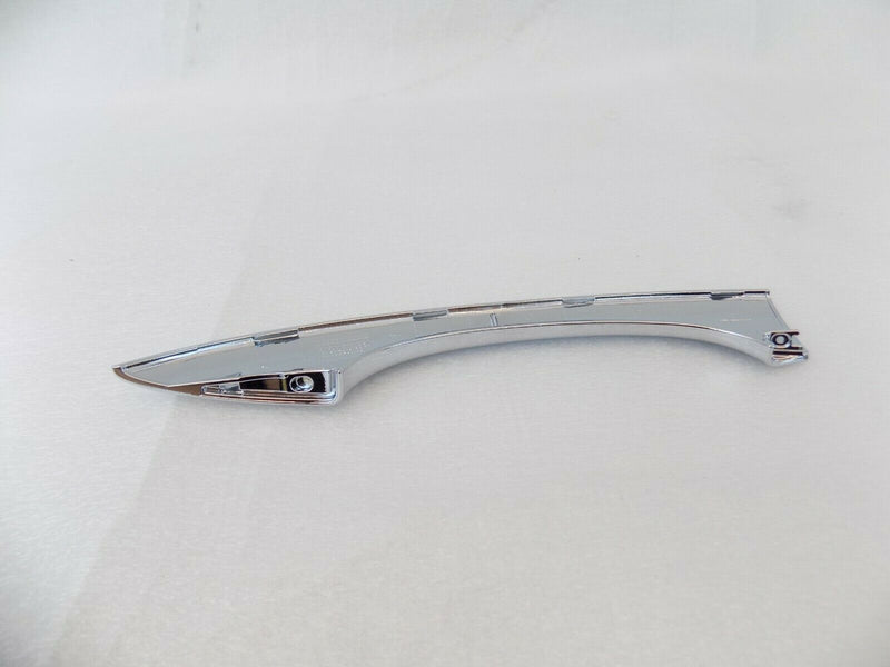 AUDI Q5 2017-ON FRONT LEFT EXTERIOR DOOR HANDLE + CHROME TRIM 8R0837207 /S16-41