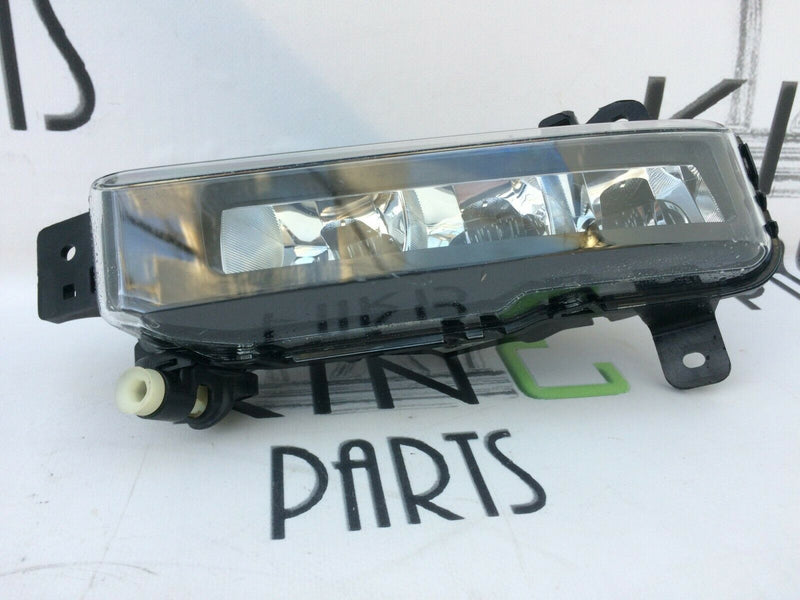 BMW 2 SERIES Active Tourer 2018- LED DAYTIME RUNNING LIGHT DRL LEFT SIDE BUMPER